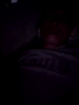 huykkk99 online show from 11/23/25, 10:26