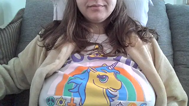 Snapshot of xxxluana chatting on 06/17/26, 04:08 xxxluana online show from 06/17/26, 04:08