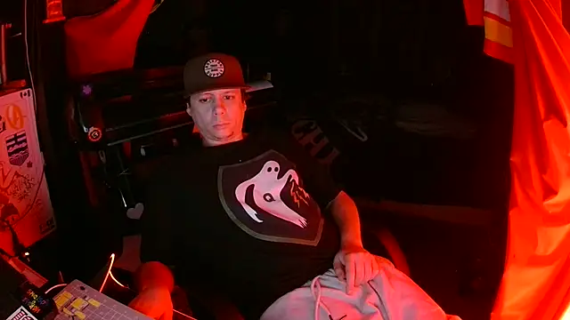 Bowerboi online show from 11/20/25, 06:46