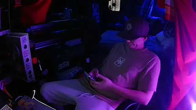 Bowerboi online show from 11/29/25, 12:46