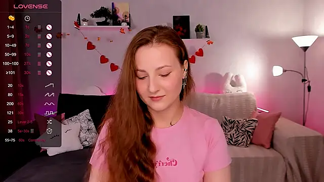 velvet cherry  online show from 11/22/25, 08:46