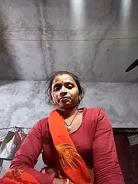 Snapshot of Hot_erion chatting on 11/25/25, 01:22 Hot erion online show from 11/25/25, 01:22