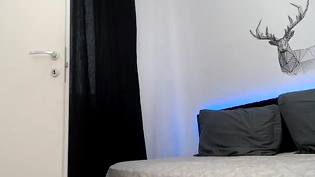 Snapshot of sweetl30 chatting on 04/11/26, 05:34 sweetl30 online show from 04/11/26, 05:34