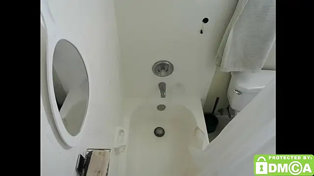 Snapshot of justshutupandwatch chatting on 11/23/25, 08:08 justshutupandwatch online show from 11/23/25, 08:08