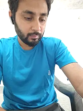 Snapshot of Cute_Lucky chatting on 04/04/26, 09:40 Cute Lucky online show from 04/04/26, 09:40