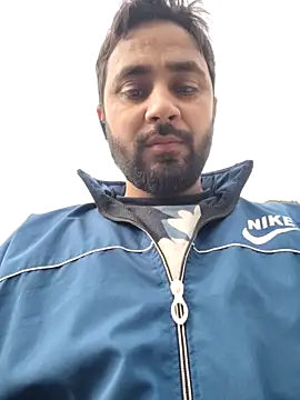 Snapshot of Cute_Lucky chatting on 04/11/26, 02:38 Cute Lucky online show from 04/11/26, 02:38