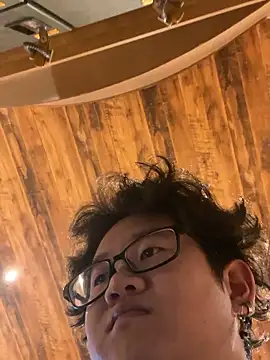 URORI0407 online show from 11/28/25, 02:25