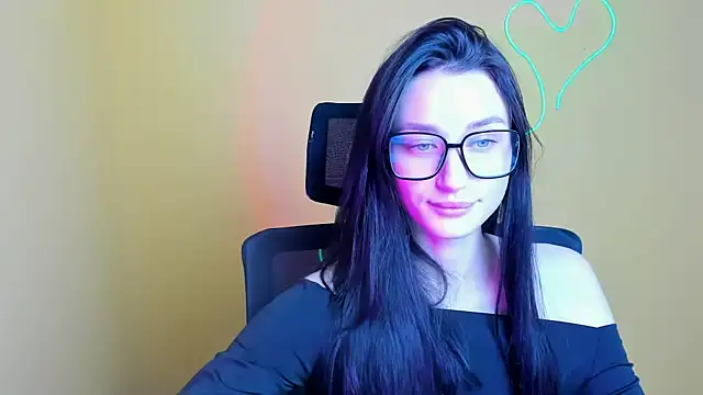 Stella XO online show from 11/24/25, 06:35