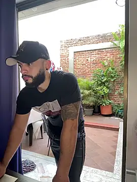 Mike savage3 online show from 12/17/25, 12:33