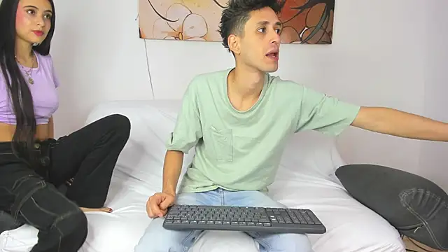 dracke and zara online show from 12/18/25, 12:11