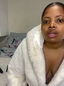 Snapshot of CamilaXXX20 chatting on 04/14/26, 05:52 CamilaXXX20 online show from 04/14/26, 05:52