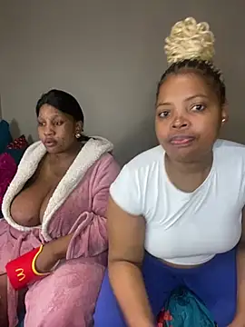 CamilaXXX20 online show from 06/19/26, 10:57