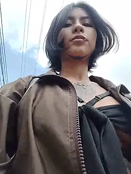 Zoe addiction online show from 12/17/25, 05:30