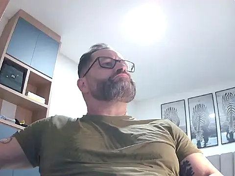 Snapshot of jotaerrebrasil chatting on 11/22/25, 01:37 jotaerrebrasil online show from 11/22/25, 01:37