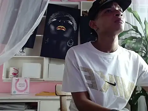 crissex3 online show from 03/07/26, 12:13