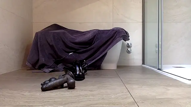 Snapshot of AsiaSlavePantyhosed chatting on 04/01/26, 03:31 AsiaSlavePantyhosed online show from 04/01/26, 03:31