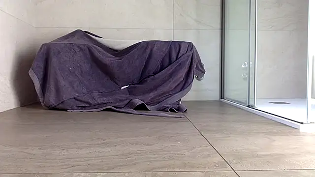 Snapshot of AsiaSlavePantyhosed chatting on 04/16/26, 01:01 AsiaSlavePantyhosed online show from 04/16/26, 01:01