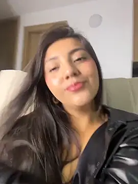 Snapshot of Sammyy_torres chatting on 03/26/26, 04:07 Sammyy torres online show from 03/26/26, 04:07