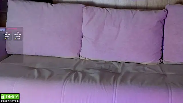 EmilieLong online show from 01/06/26, 02:32