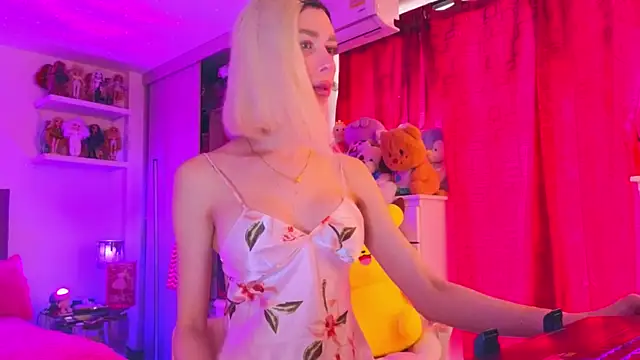 Snapshot of MadamBarbiee chatting on 12/02/25, 06:14 MadamBarbiee online show from 12/02/25, 06:14