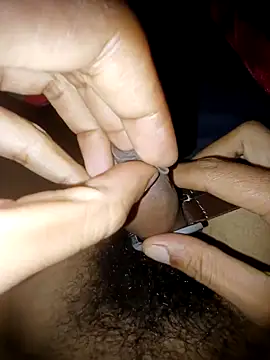 vaasuboy01 online show from 12/04/25, 12:47