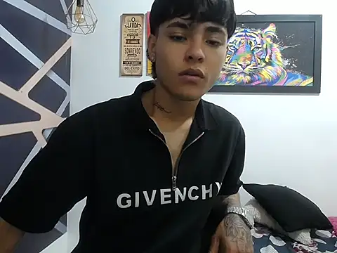 Snapshot of IndigoSexxy chatting on 11/22/25, 01:54 IndigoSexxy online show from 11/22/25, 01:54