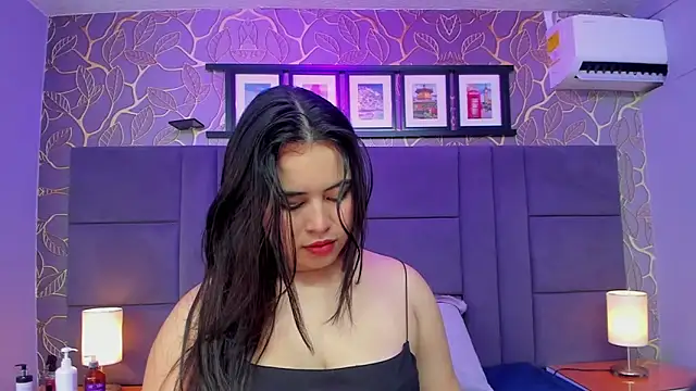 monserrat cutte online show from 01/06/26, 04:16