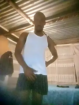 Snapshot of shortone01 chatting on 11/27/25, 07:05 shortone01 online show from 11/27/25, 07:05