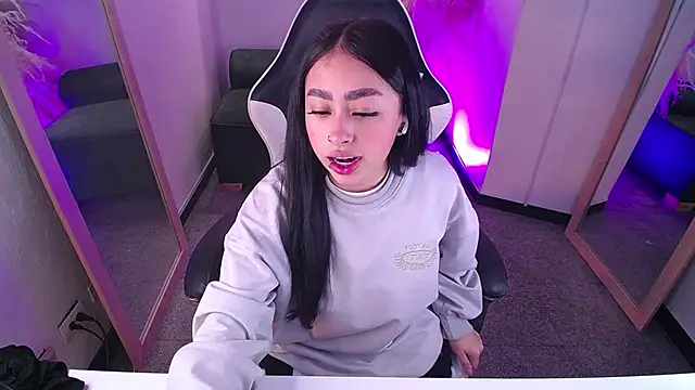 vallolett online show from 03/09/26, 07:51