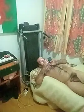 Jonas199100 online show from 11/24/25, 08:41