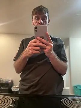 strippingmale1 online show from 07/08/26, 05:01
