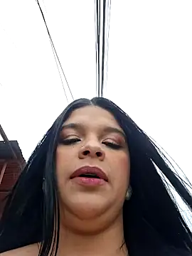 Snapshot of Layla-daring chatting on 11/27/25, 06:21 Layla-daring online show from 11/27/25, 06:21