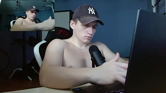 Poliglotjoe1 online show from 01/10/26, 01:02