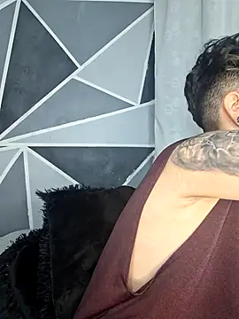 megan NL online show from 12/16/25, 01:54