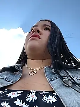 Kendra-daring online show from 04/25/26, 07:44