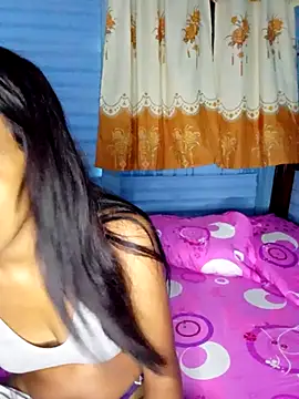 Snapshot of Full_Ass_nasty chatting on 11/28/25, 08:44 Full Ass nasty online show from 11/28/25, 08:44