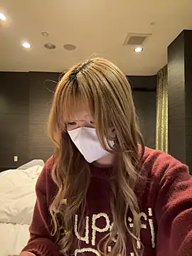 mirai kawaii  online show from 12/03/25, 05:59