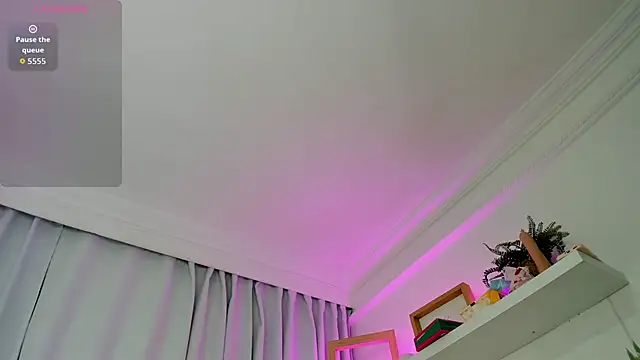 Snapshot of pucca7 chatting on 02/16/26, 11:28 pucca7 online show from 02/16/26, 11:28