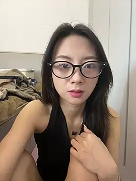 Snapshot of Jinmi125216 chatting on 04/16/26, 12:39 Jinmi125216 online show from 04/16/26, 12:39