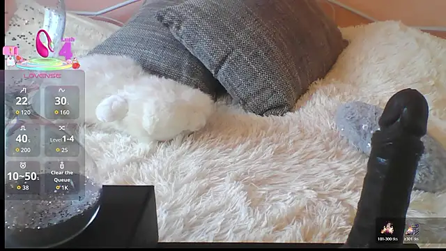 Snapshot of LisaHoneyLisa chatting on 03/15/26, 08:09 LisaHoneyLisa online show from 03/15/26, 08:09