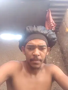 Eezxxx online show from 02/06/26, 02:20