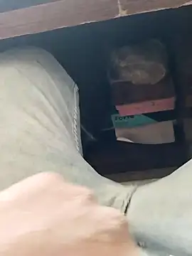 Roy   121 online show from 11/30/25, 06:39