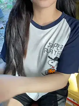 Snapshot of XndSeraphina chatting on 03/24/26, 09:58 XndSeraphina online show from 03/24/26, 09:58