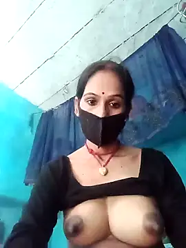 Snapshot of Nandani-758 chatting on 07/26/26, 02:20 Nandani-758 online show from 07/26/26, 02:20