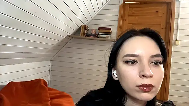 KiyokoEeds online show from 11/27/25, 10:06