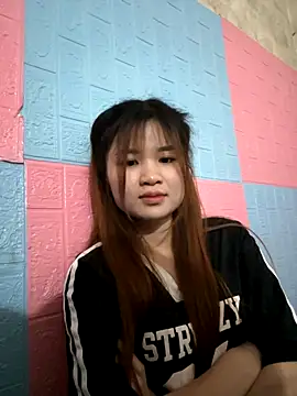 Snapshot of Spring-spring chatting on 11/26/25, 06:36 Spring-spring online show from 11/26/25, 06:36