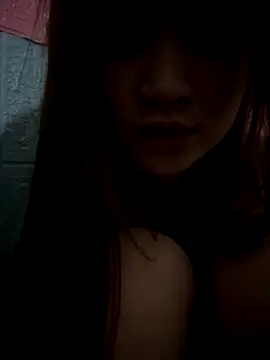 Snapshot of Spring-spring chatting on 12/19/25, 05:42 Spring-spring online show from 12/19/25, 05:42