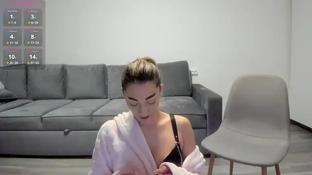 rossana doll online show from 11/25/25, 07:30