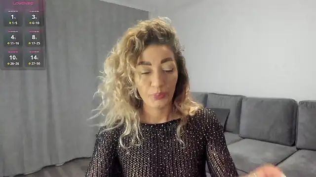 rossana doll online show from 01/19/26, 06:39