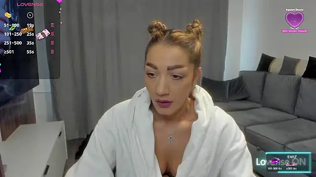 rossana doll online show from 03/13/26, 07:59